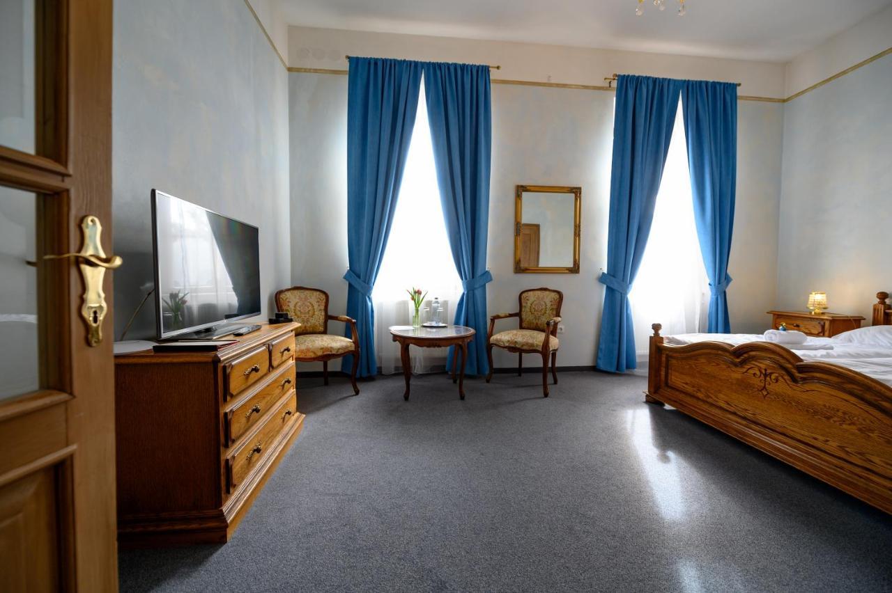 Hotel Na Zamecku Ústí nad Orlicí Exterior foto